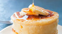 Thick Fluffy Japanese Style Pancakes Thick Fluffy Japanese Style Pancakes