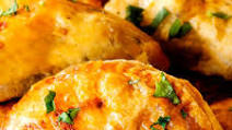 Chipotle Chicken Empanadas with Avocado Dip Chipotle Chicken Empanadas with Avocado Dip