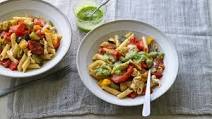 Low-FODMAP pepper and mozzarella pesto pasta Low-FODMAP pepper and mozzarella pesto pasta