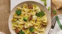 Farfalle with Italian Sausage | Barilla Farfalle with Italian Sausage | Barilla