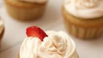 Vegan Vanilla Cupcakes Vegan Vanilla Cupcakes