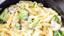 Alfredo Chicken Pasta & Broccoli Alfredo Chicken Pasta & Broccoli