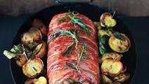 Prosciutto-Wrapped Pork Loin with Roasted Apples Prosciutto-Wrapped Pork Loin with Roasted Apples