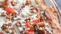 Sausage & Pesto Pizza on Low Carb Crust Sausage & Pesto Pizza on Low Carb Crust