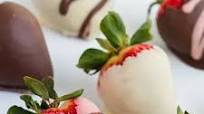 Easy Keto Chocolate Covered Strawberries Easy Keto Chocolate Covered Strawberries