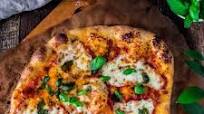 Classic Pizza Margherita Classic Pizza Margherita