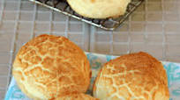 Tijgerbrood / Tijgerbol | Tiger Bread Rolls | Dutch Crunch Rolls Tijgerbrood / Tijgerbol | Tiger Bread Rolls | Dutch Crunch Rolls