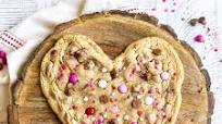 Heart Shaped Chocolate Chip Cookie Heart Shaped Chocolate Chip Cookie