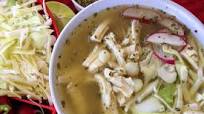 Pozole de Pollo: Chicken Pozole Pozole de Pollo: Chicken Pozole