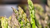 Easy Slow Cooker Chicken and Asparagus Easy Slow Cooker Chicken and Asparagus