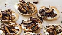 Mushroom and Goat Cheese Crostini Mushroom and Goat Cheese Crostini