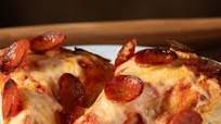 Wood-Fired Oven Pan Pizza Wood-Fired Oven Pan Pizza