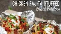 {Easy Family Meals} Chicken Fajita Stuffed Baked Potatoes {Easy Family Meals} Chicken Fajita Stuffed Baked Potatoes