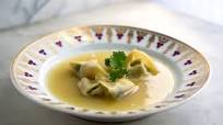 Spinach and Tofu Wontons in Broth Spinach and Tofu Wontons in Broth