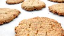 Paleo Mathri (Indian Cracker) Paleo Mathri (Indian Cracker)
