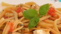 One-Pot Linguine alla Caprese One-Pot Linguine alla Caprese
