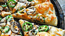 Vegan Jalapeno Popper Pizza Vegan Jalapeno Popper Pizza