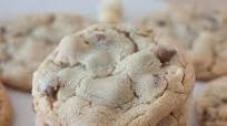 Chocolate Chip Macadamia Nut Cookie Chocolate Chip Macadamia Nut Cookie