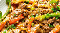 Black Pepper Beef Stir Fry (黑椒牛柳) Black Pepper Beef Stir Fry (黑椒牛柳)