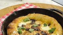 Stuffed Crust Cast-Iron Pizza with Smoked Mozzarella Stuffed Crust Cast-Iron Pizza with Smoked Mozzarella