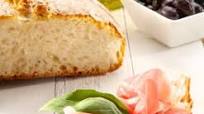 Bruschette con prosciutto crudo Bruschette con prosciutto crudo