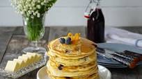 Blueberry Buttermilk Pancakes Blueberry Buttermilk Pancakes