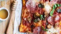 Bee Sting Pizza (Honey Soppressata Pizza) Bee Sting Pizza (Honey Soppressata Pizza)