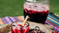 Agua de Jamaica (Hibiscus Tea) Agua de Jamaica (Hibiscus Tea)