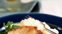 Pork Chops with Country Gravy and Mashed Potatoes Pork Chops with Country Gravy and Mashed Potatoes