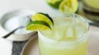 Simple 321 Margarita (with a spicy option!) Simple 321 Margarita (with a spicy option!)