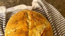 Perfect Crusty French Bread Recipe (in a dutch oven) Perfect Crusty French Bread Recipe (in a dutch oven)