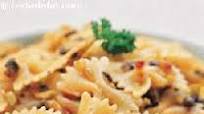 Farfalle with Tomato Sauce and Olives Farfalle with Tomato Sauce and Olives
