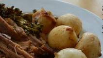 Slow Cooker Pulled Pork and Roasted Vegetables Slow Cooker Pulled Pork and Roasted Vegetables