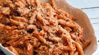 Penne Pasta With Creamy Tomato and Meat Sauce Penne Pasta With Creamy Tomato and Meat Sauce