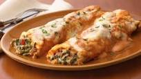 Spinach and Mushroom Enchiladas with Creamy Red Sauce Spinach and Mushroom Enchiladas with Creamy Red Sauce