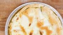 Focaccia di Recco, la Ricetta Originale della Tradizione Focaccia di Recco, la Ricetta Originale della Tradizione