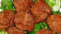 Fried Meatballs (Albanian Name: Qofte te ferguara) Fried Meatballs (Albanian Name: Qofte te ferguara)