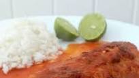 Pescado en Salsa de Chiles (Fish in Mexican Chili Sauce) Pescado en Salsa de Chiles (Fish in Mexican Chili Sauce)