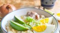 Chicken Arroz Caldo (Filipino Rice Porridge) Chicken Arroz Caldo (Filipino Rice Porridge)