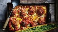 Oven-roasted chorizo meatballs with tomato ragu recipe Oven-roasted chorizo meatballs with tomato ragu recipe