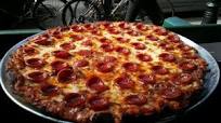 How to Make Chicago-Style Thin Crust Pizza How to Make Chicago-Style Thin Crust Pizza