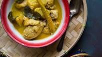 Indonesian Kari Ayam (Indonesian Potato Chicken Curry) Indonesian Kari Ayam (Indonesian Potato Chicken Curry)