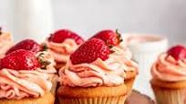 Strawberry Filled Cupcakes Strawberry Filled Cupcakes