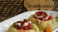 Kumpir - Baked Potato Recipe (Turkish Cuisine) Kumpir - Baked Potato Recipe (Turkish Cuisine)