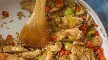 Skillet Chicken and Rice with Veggies Skillet Chicken and Rice with Veggies