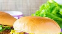 Midwestern Breaded Pork Tenderloin Sandwich Midwestern Breaded Pork Tenderloin Sandwich