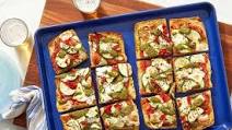 Zucchini & Pesto Focaccia Pizza with Mozzarella Zucchini & Pesto Focaccia Pizza with Mozzarella