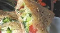 Cheesy Stuffed Pizza Pie Cheesy Stuffed Pizza Pie