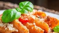 20 Easy One-Pot Pastas 20 Easy One-Pot Pastas