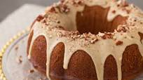 Pumpkin Bundt cake with brown sugar glaze & pecans Pumpkin Bundt cake with brown sugar glaze & pecans